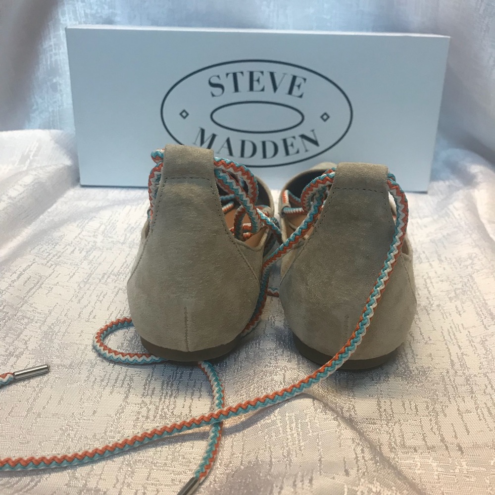Make an offer Steven Madden suede flats SZ 8.5 - Picture 4 of 6
